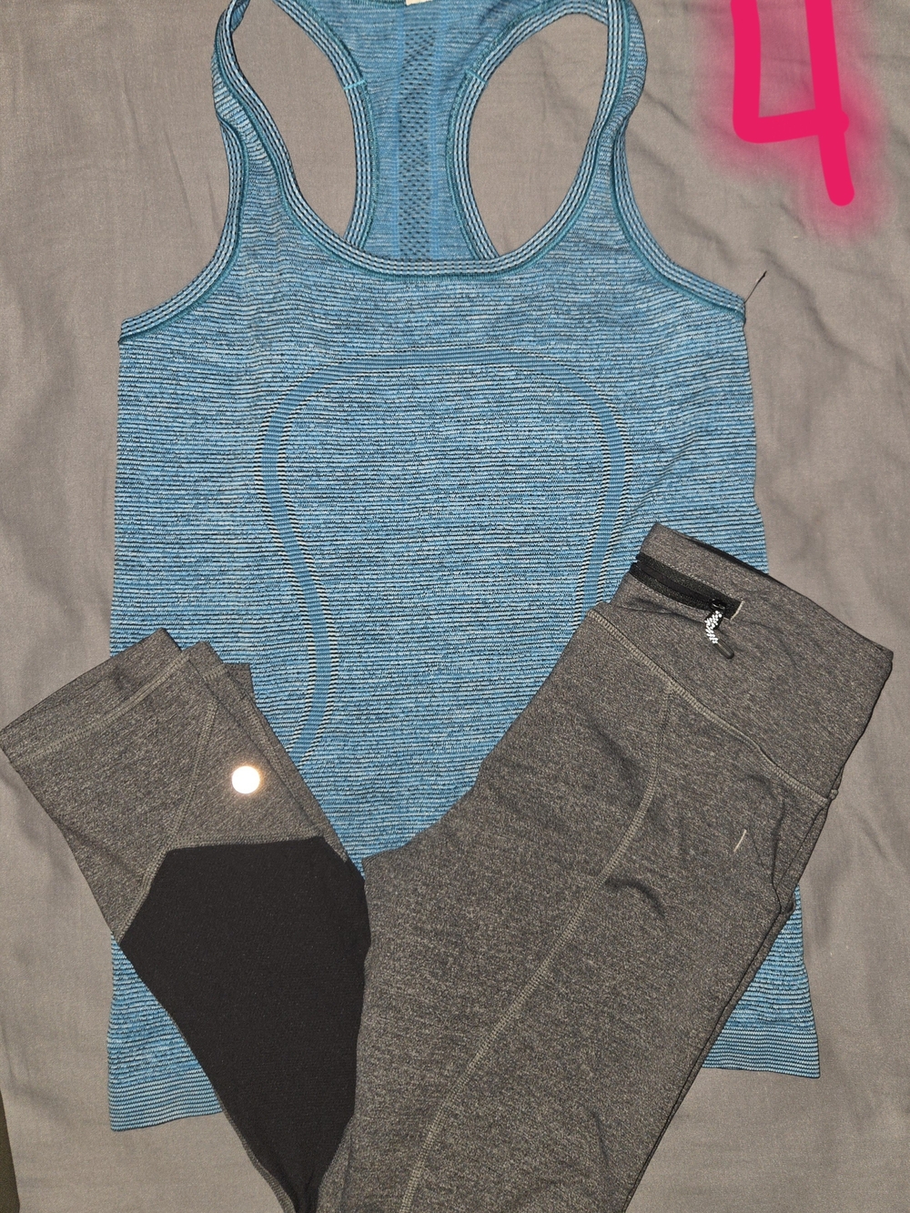 Lululemon Blue Racerback Tank Top & Leggingd Size 4
